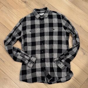 Sonoma Black and Gray Plaid/Flannel/Checkered Men's Shirt